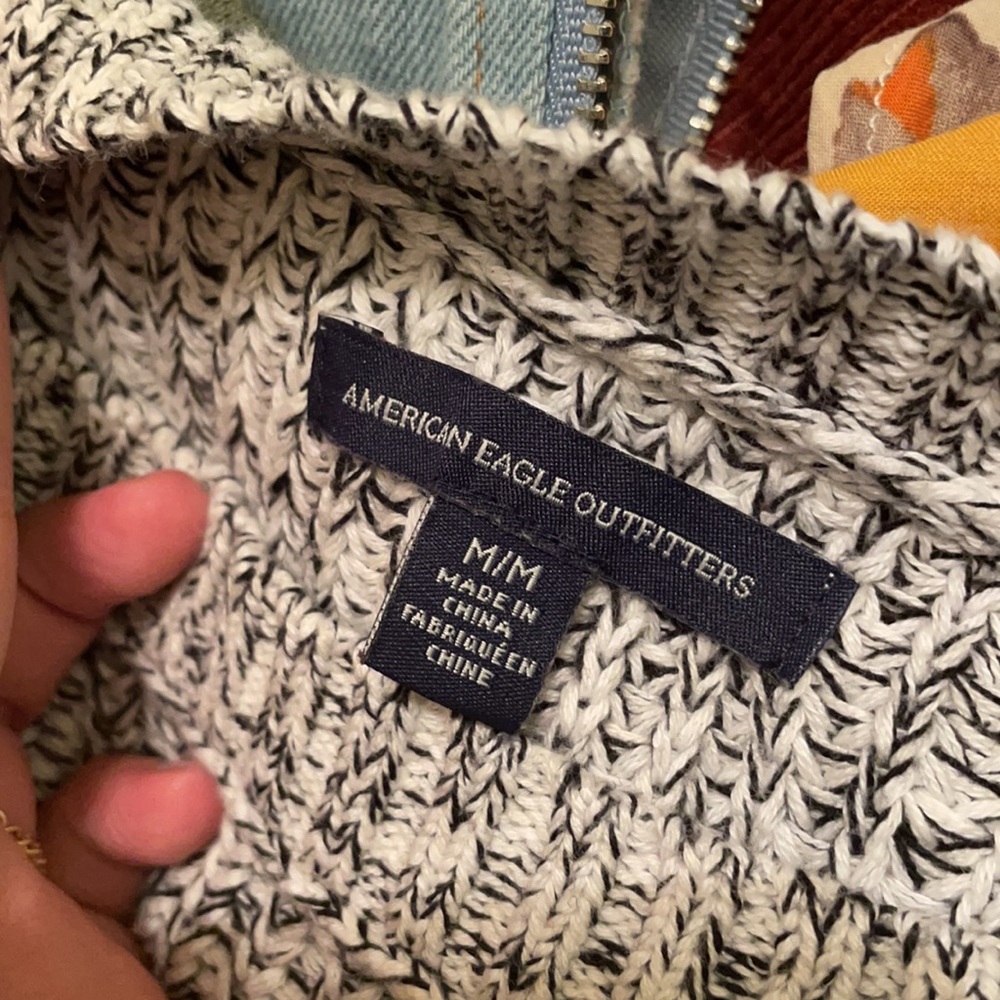 Sweater - Picture 3 of 3